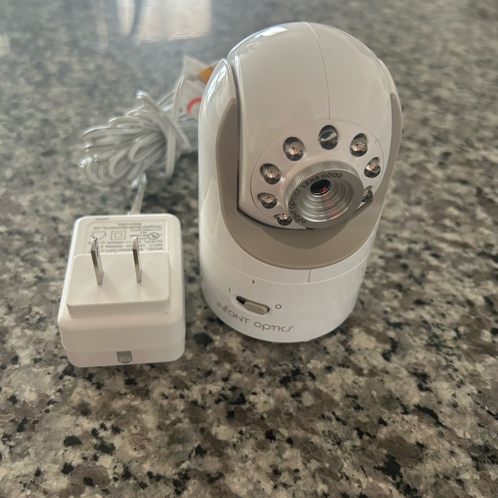 Infant optics DXR-8 Camera